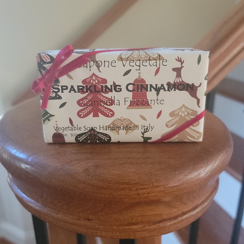 Sapone Vegetale 10.5 oz Bar Soap Italy Sparkling Cinnamon